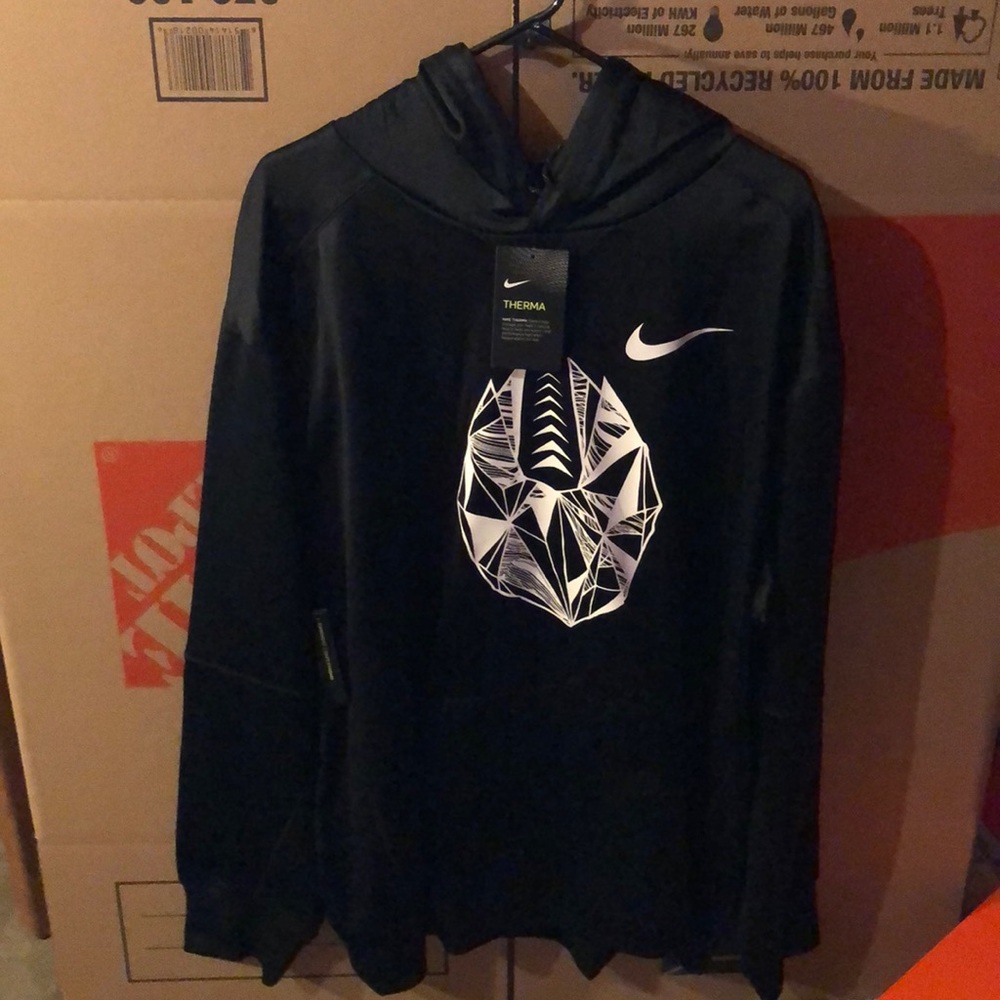 Nike hoodie new with tags